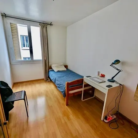 Impeccable Chambre, Bien Place, Calme & Equipe 아파트 *