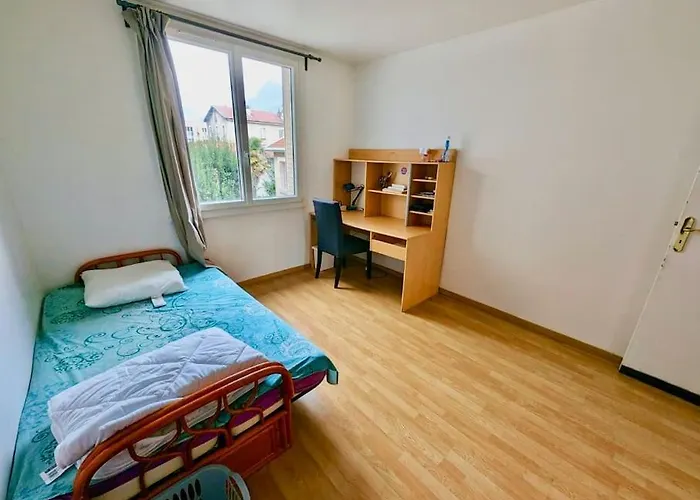 Appartement Impeccable Chambre, Bien Placé, Calme&tout Equipé